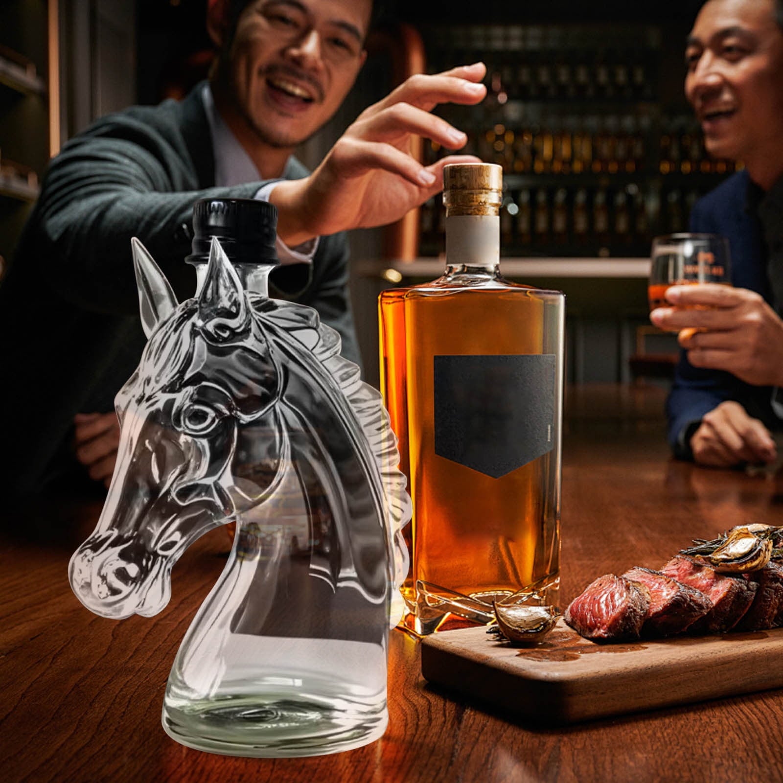 BiFandian Horse Head Whiskey Decanter, Unique Glass Horse Animal Whiskey Bottle, Fun Bar Wine Decanter Decoration, Gift for Whiskey Lovers, Dad, Husband, Boyfriend