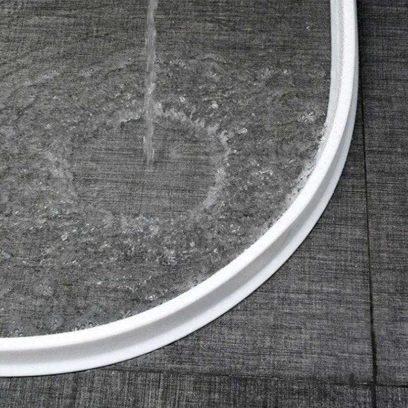 Flexible water retention barrier for shower – Easy installation